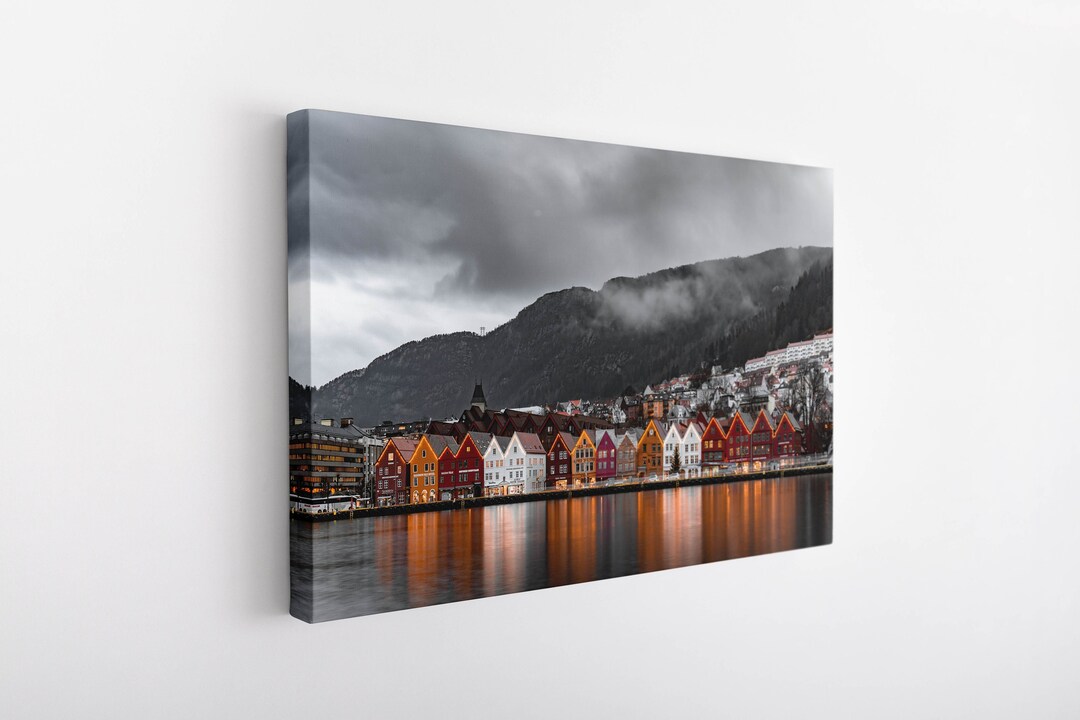 Map Bergen - Norvège. Des Feuilles D'horizon Des Villes En Europe Du Nord Avec Une Ombre Noire Sans Cadre A3 87650416