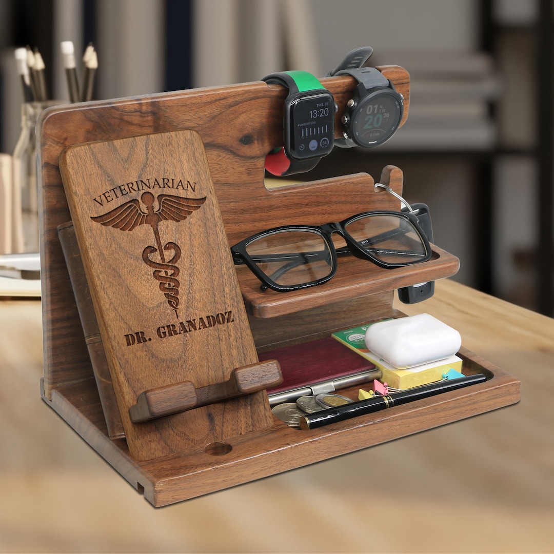 Customizable Desk Organizer for Veterinarian, Docking Station Phone