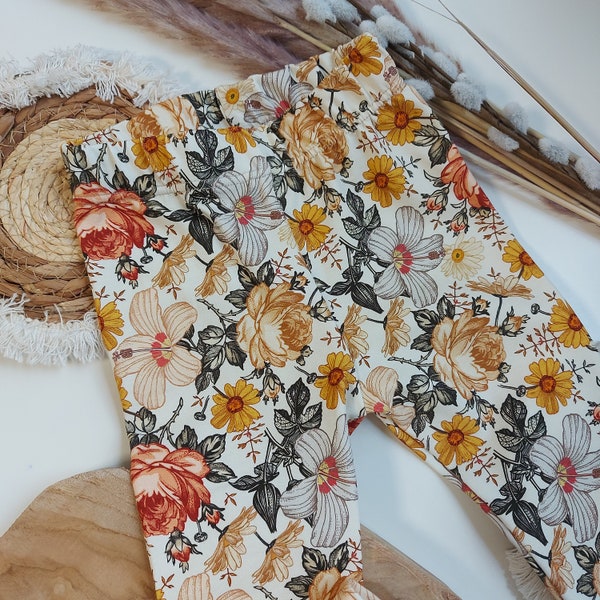 Leggins mit Retro Blumen, Englischer Garten, Blumenmuster, Babyhose, Hose Mädchen, Hose Kinder, Jersey, Leggings, Blumen