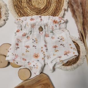 Paperbag Shorts Muslin Flowers/Shorts