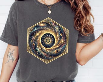 フィボナッチギャラクシーコンフォートカラーTシャツ｜天体Tシャツ、星柄シャツ