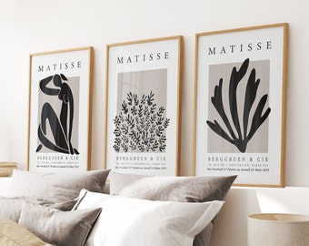 Può includere: Tre stampe d'arte incorniciate con disegni astratti in bianco e nero su uno sfondo beige. Le stampe sono intitolate "Matisse" e presentano il testo "Berggruen & Cie" con l'indirizzo "70, Rue de l'Université, Paris-VII" e le date "Du Vendredi 27 Février au Samedi 28 Mars 1953".