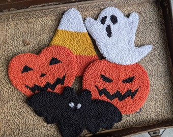 Halloween Punch Needle Coaster | Handmade Mug Rug | Home Decor