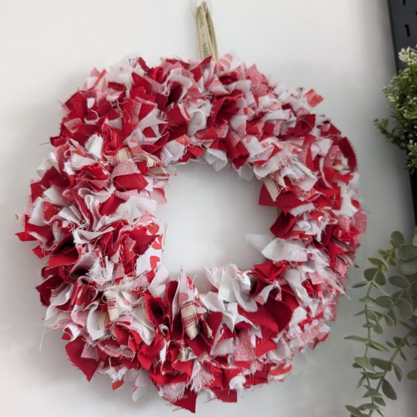 Valentines Rag Rug Fabric Wreath, handmade