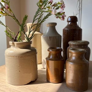 Stoneware Inkwell Pots
