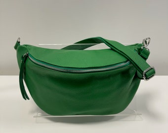XL Leder Crossbody Bag, Crossbag Leder, Bauchtasche groß, Umhängetasche,Cross Body bag, Ledertasche, Leder Bauchtasche, Crossbag Grün