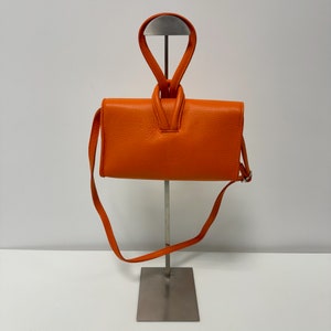 Sac à bandoulière en cuir femmes, cuir italien fait main, cuir de sac à main, pochette, sac avec noeud, sac en cuir, sac crossbody, orange image 3