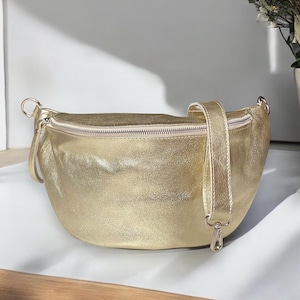 XL Leder Crossbody Bag, Crossbag Leder, Bauchtasche groß, Umhängetasche,Cross Body bag, Ledertasche gold, Leder Bauchtasche, Crossbag Gold