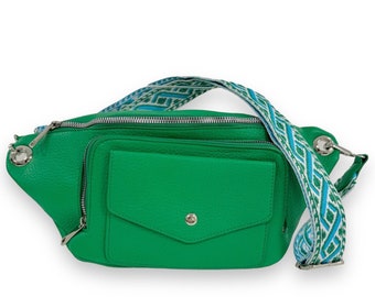 XL Crossbody Bag, Crossbag VEGAN, Crossbody Tasche, Umhängetasche Damen, Bauchtasche mit Vorderfach, Gürteltasche, Grün
