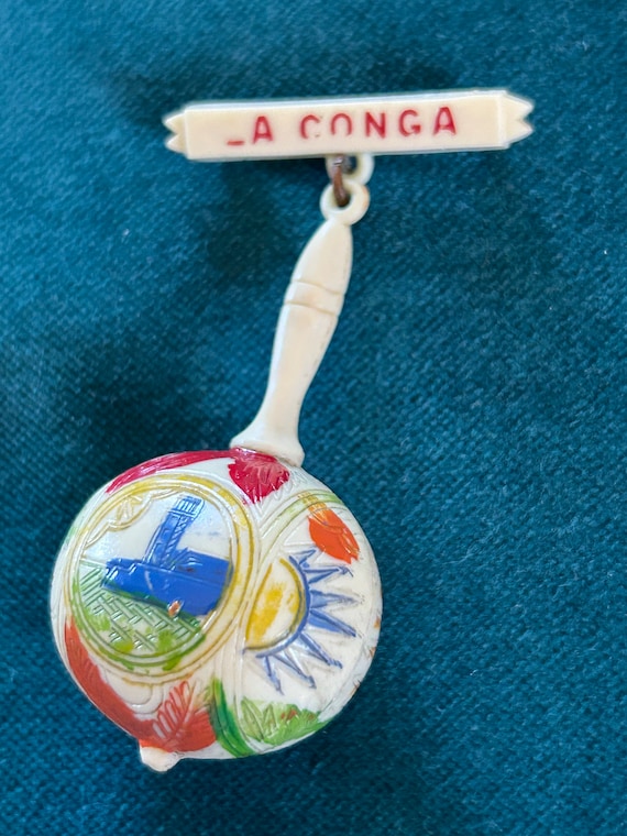 Vintage La Conga Maraca Celluloid Pin - image 1