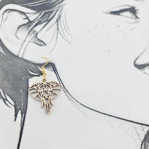 geometrisches Tier, Elefant Holzohrring, modernes, hypoallergen für Kinder und Frauen, Ohrringe aus Holz, Boho Ohrringe, Geschenk Schmuck.