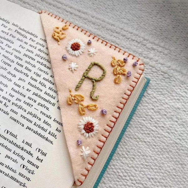 Personalized Embroidered Corner Bookmark, Felt Triangle Page Marker, Stitched Corner Handmade Bookmark