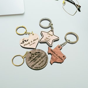 Personalized Wooden Keychain: Wedding & Party Favors