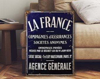 Letrero de compañía de seguros con decoración francesa