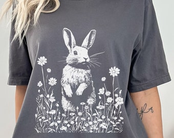 Daisy Rabbit Block Printed Style Shirt Linocut Shirt Nature Woodland Cotttagecore Bohemian Scandinavian Folk Art Gift for Her Bunny Shirt
