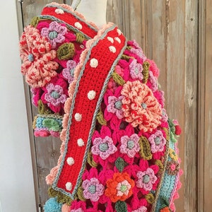Crochet Pattern Wrap ‘Dolores’ - shawl stole bed runner pom poms - DIY Instructions (PDF download in English, Dutch, Spanish, Italian)
