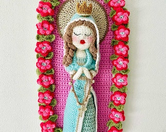 Crochet Pattern ‘Shiny Mother Mary‘ - decorative panel baby Jesus doll rosary - DIY Instructions (PDF download in English, Dutch, Italian)