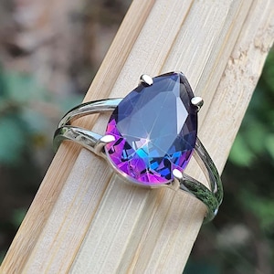 Mystic Topaz Ring* Rainbow Topaz Ring* Concave Cut* Mystic Topaz Jewelry* Sterling Silver Ring* Split Band* Anniversary Gift for Her