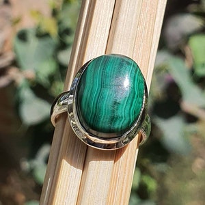 Handmade Sterling Silver Malachite Ring - Oval Cabochon Green Gemstone - Unisex Statement Jewelry