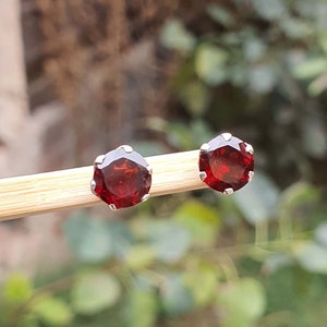 Men's garnet earrings store