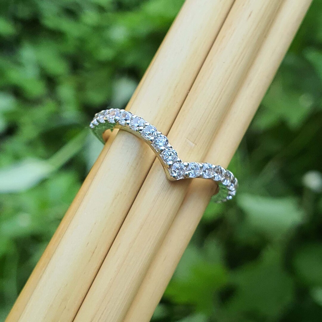Half Eternity Chevron Ring for Stacking V Shaped Ring Arrow Ring for