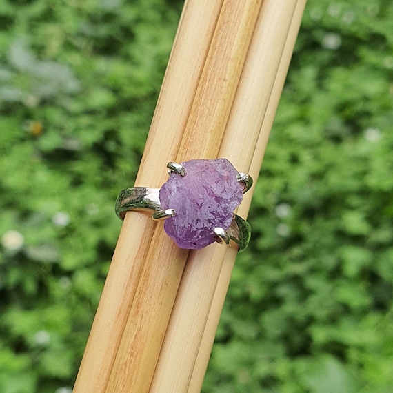 Purple Amethyst Raw Stone Ring by BijouxUnisexes * Purple Rough Ring * 925 Sterling Silver * Raw Amethyst Ring * Birthstone Gift for Her Mom