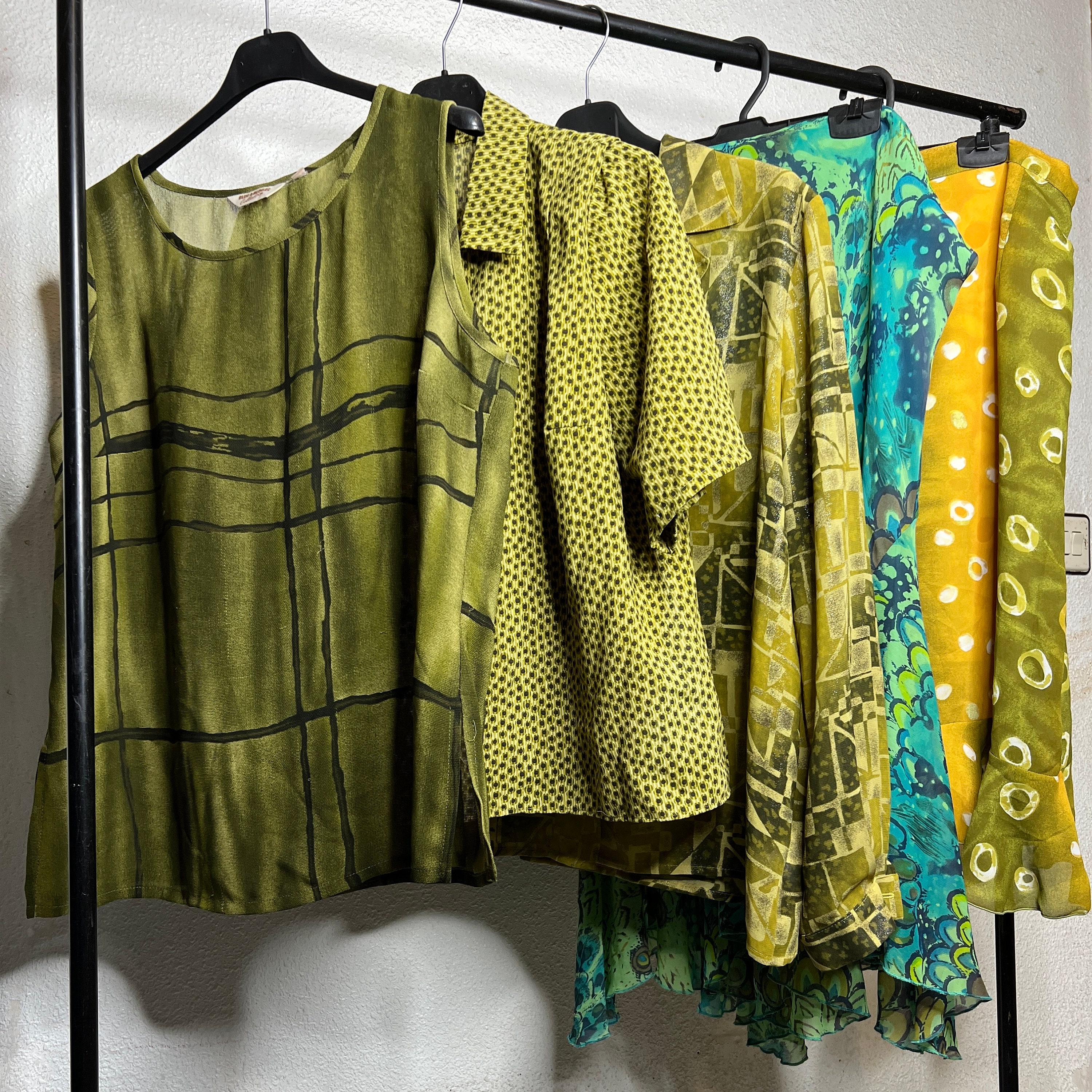 Abbigliamento usato Italia