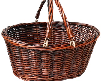 Wicker Shopping Basket with Folding Handles - Empty Gift Hamper Basket, Christmas Food Basket, Farm Shop Display Basket (41x33x18cm)