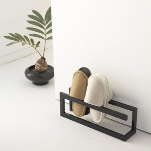 Slipper Shoe Stand Rack Storage, Housewarming Gift,Metal Slipper Holder that Complements Your Home Decor