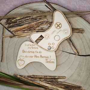 Share for Godfather/Godmother requests personalized in wood with controller model