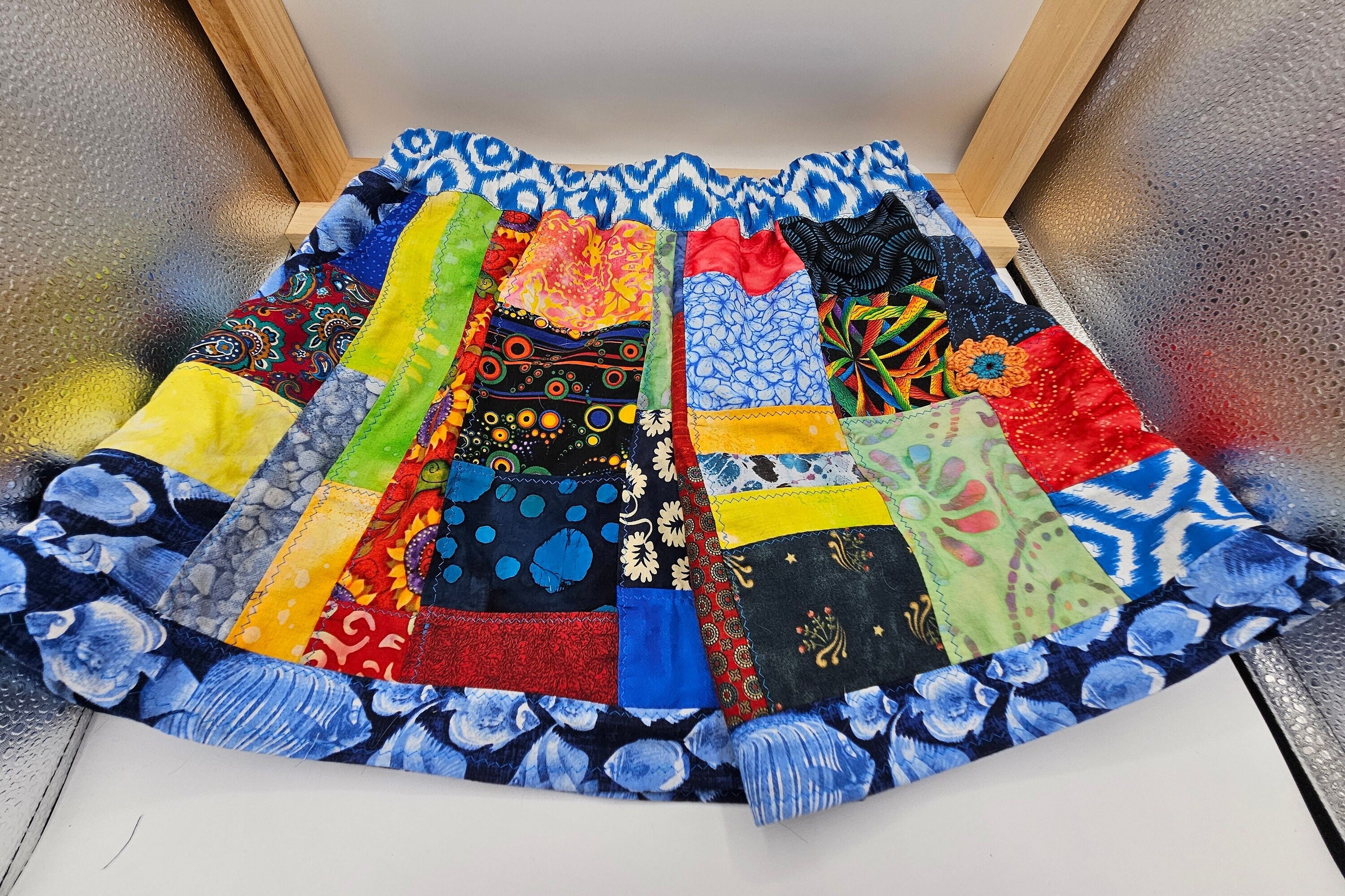 Elastic Waistband Patchwork Shorts