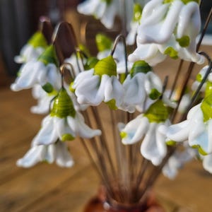 5 Stück handgefertigte Glasblumen, Schneeglöckchen, Glasstrauß, Glasblume, einzigartiges Geschenk, originell, Dekoration, Heimtextilien, Kunst