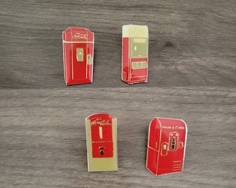 Coca-Cola 1994 Vending Machine Pins set van 4 (lot 2), Cola, Collectie, Knop, Cadeau, Fles, Flessen, Geschenken, Frisdrank