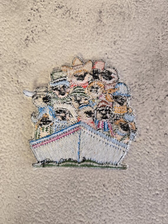 Disneyland Smallworld Collectors Patch, Disneylan… - image 2