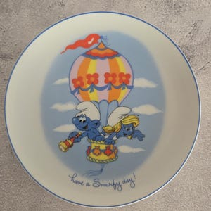 Smurf 1983 8" Collector Plate With Smurf and Smurfette "Have a Smurfy Day", Hot Air Balloon, Smurf Ceramic Collectible