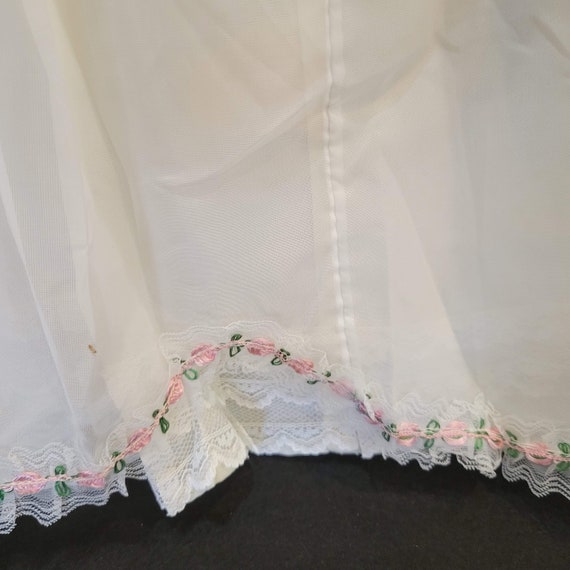 Vintage Baby Dress White with Pink Rose and Lace … - image 4