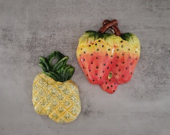 Ceramic Small Strawberry and Pineapple Wall Hanging Plaque, Kitchen Decor, Rustic Country Vintage Gift