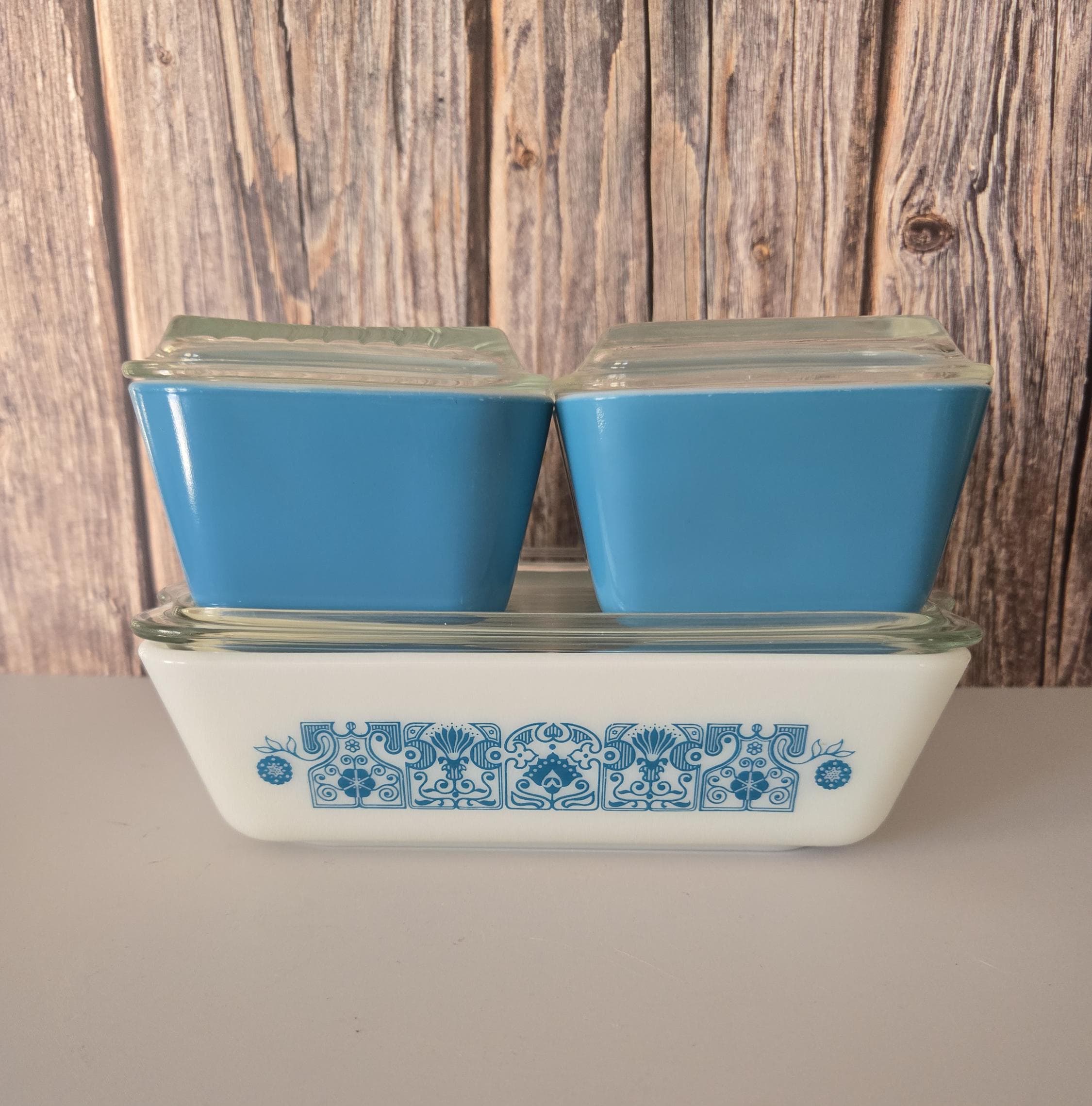 PYREX Vintage Horizon Blue Fridgie Full Set With Lids | 501 502