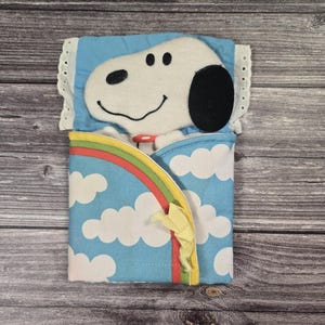 Vintage Knickerbocker Snoopy Sovande Tittut Quiltad Docka, Peanuts, Samlarobjekt, Woodstock