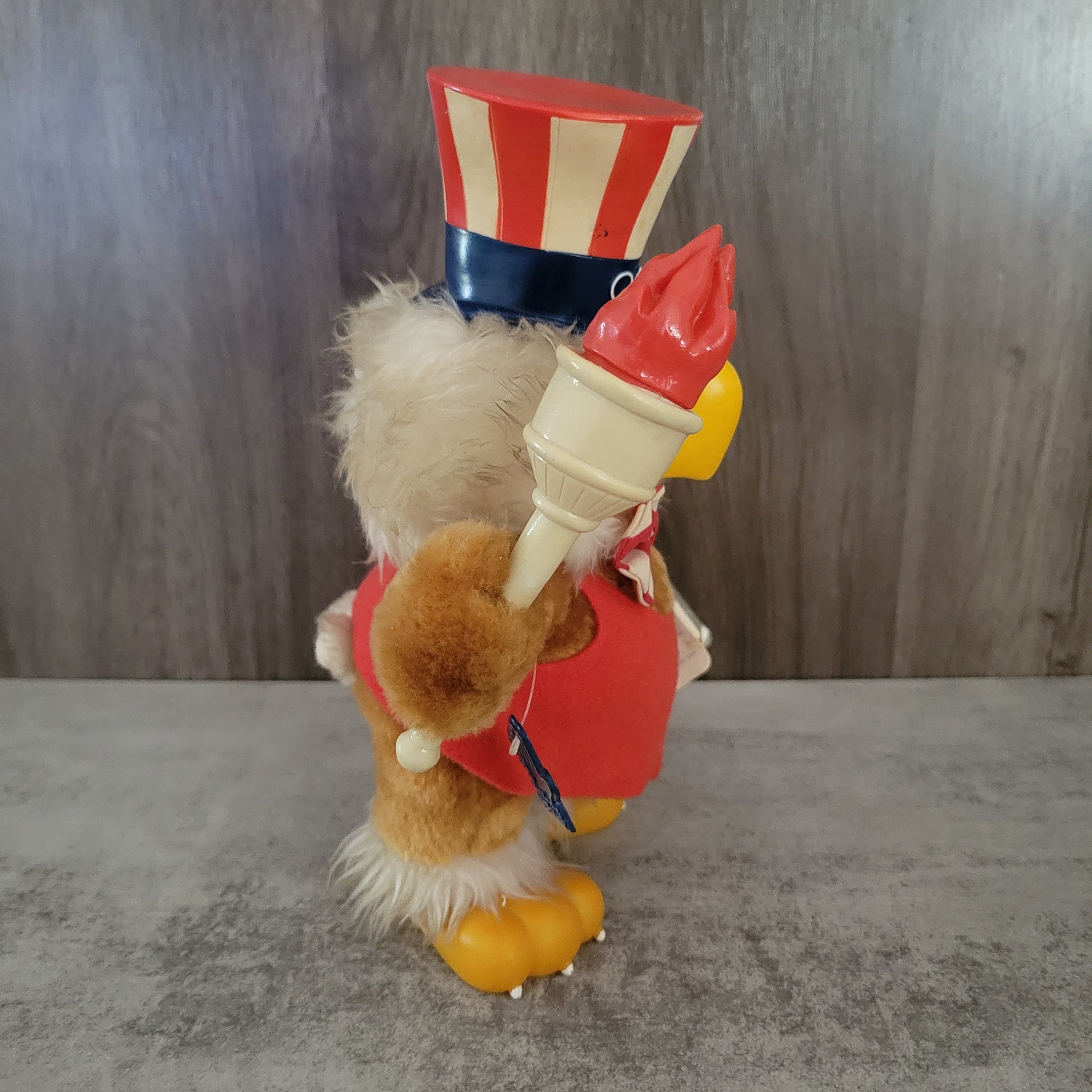 Peluche Sam L'Aigle Olympique - Jeux Olympiques Los Angeles 1984 - Wallace Berrie - Avec étiquette