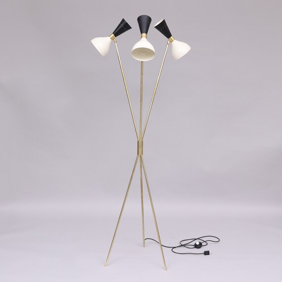 1950s Brass Diabolo Tripod Floor Lamp Brass Nautical Spotlight Vintage Studio Sputnik Floor Lamp White & Black Italian Floor Lamp