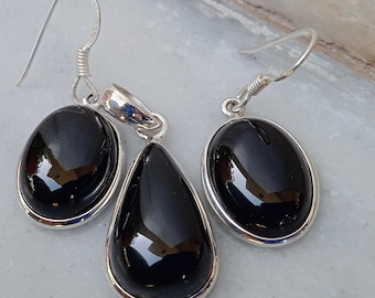 Black Onyx Sterling Silver Jewelry Set: Teardrop Pendant & Earrings