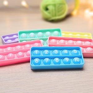 Mini Travel Popper Row Counter,  silicone crochet stitch counter poppable crafter row keeper popper fidget knitting repeat row counter
