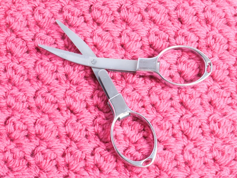 Travel Crochet Gift Set, Emergency Crochet Set Keyring Lanyard Hook Mini Travelling Crochet Kit Crochet Notions Gift Scissors Stitch Markers imagem 5