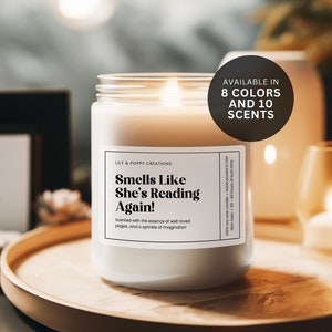 Smells Like She&#39;s Reading Again, Gift for Friend, Avid Reader Bookworm Gift, Bookish Candle, Romance Reader Candle, Book Lover Gift