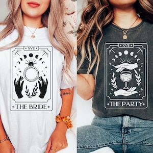 Komfort Farben Witchy Braut Shirt, Tarot Bachelorette T-Shirt, Tarot Karte Braut Shirt, Brautparty Shirts, Brautjungfer Shirt, Junggesellinnenabschied