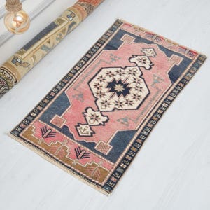 2x3,Beautiful Rug,Wool Turkish Rug,Bathroom Rug,Unique Rug,Vintage Bath Rug,2x3 Small Rug,Boho Rug,Door Mat Rug,2x3 Rug,Handmade Rug,O-965