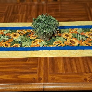 Hand made and quilted Bright Sunflower table runner!