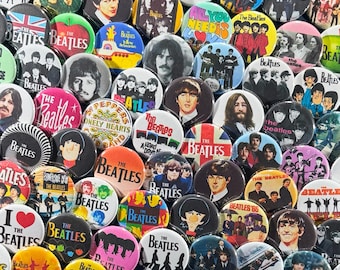 Juego de 30 chapas o imanes para nevera de The Beatles, insignias coleccionables de la clásica banda de pop rock de los años 60 y 70, elige tu tamaño.