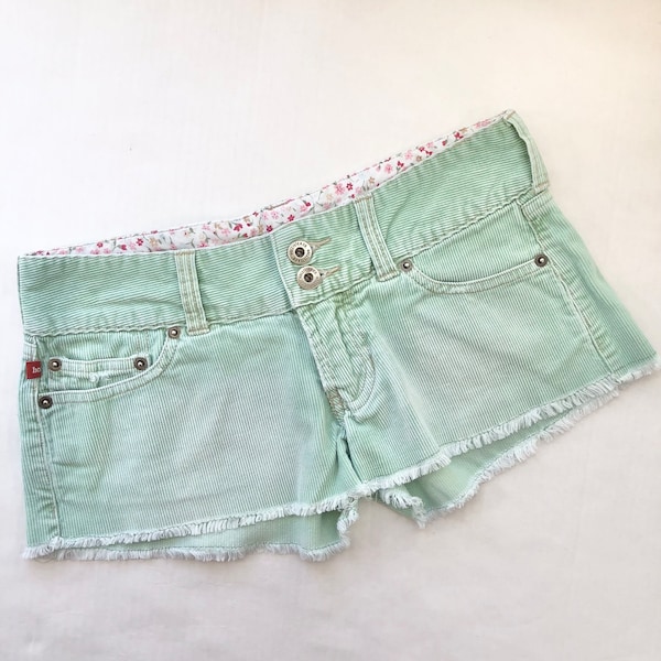 Vintage Hollister Co. Pacific Merchants Corduroy Ultra Low Rise Short Shorts Women’s Size 0 Light Green Pastel 100% Cotton 2000s Fashion y2k